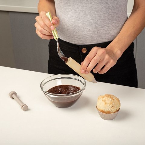 Pisak silikonowy do dekorowania lukrem tortów ciast MISTY 15 cm