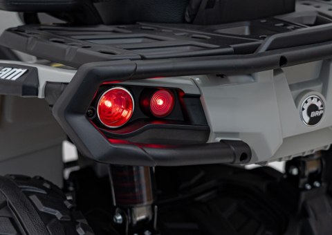 Quad Can Am Outlander ATV z Pilotem Szary