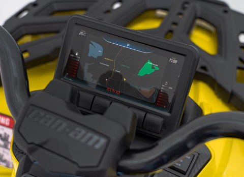 Quad Can Am Outlander ATV z Pilotem Żółty