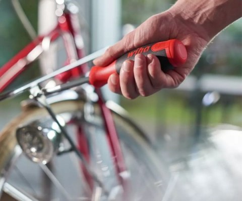 RĘKOJEŚĆ Z WYMIENNYMI BITAMI WH-LIFTUP/38605 WIHA