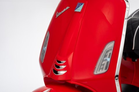 Pojazd Skuter Vespa ROMA Czerwony