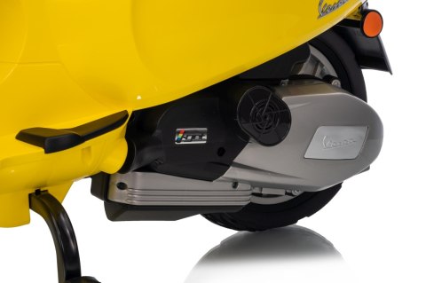 Pojazd Skuter Vespa ROMA Żółty