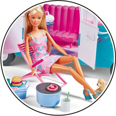 Steffi Love: Steffi z kamperem