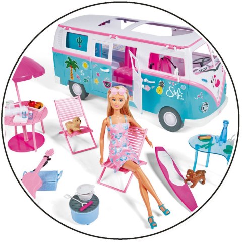 Steffi Love: Steffi z kamperem