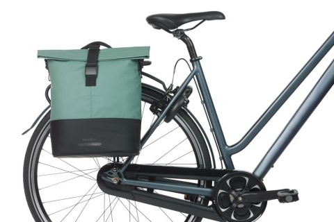 Sakwa pojedyncza BASIL COVE BICYCLE SHOPPER 14-16L, MIK Hooks, silvergreen/black (NEW 2026)