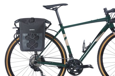 Sakwa pojedyncza BASIL NAVIGATOR WATERPROOF SINGLE PANNIER BAG M 12-15 L, MIK Hooks System wodoodporna, black (NEW 2026)