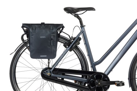 Sakwa pojedyncza BASIL RIVO M SINGLE PANNIER BAG 12-15L, MIK Hooks, wodoodporna, black (NEW 2026)