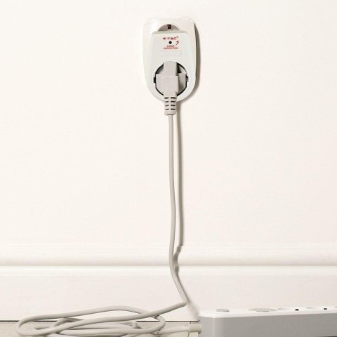 Adapter z ochroną przepięciową V-TAC 16A 3680W biały VT-1101-1