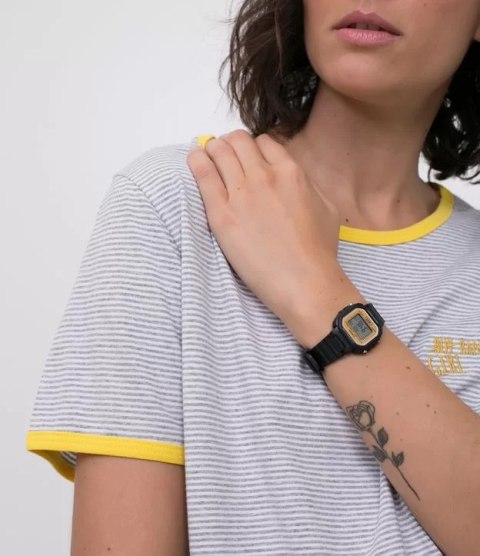 ZEGAREK DZIECIĘCY CASIO LA-20WH-9ADF + BOX