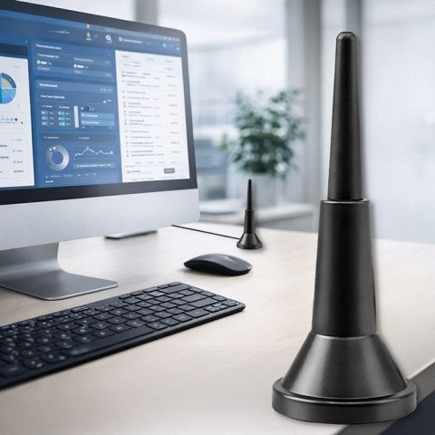 Qoltec Antena 4G LTE z podstawą magnetyczną | 5dBi | wewnętrzna | dookólna | 600-2700 MHz | SMA | 3m