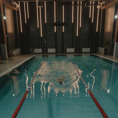 Taśma LED V-TAC 12V SMD5050 150LED IP65 rękaw 4W/m VT-5050 30-IP65 RGB 70lm