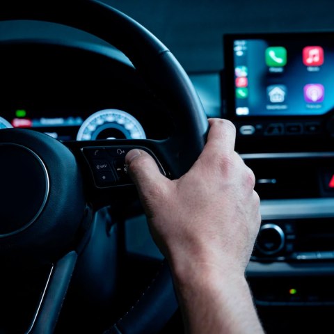 Radio samochodowe Kruger&Matz KM2017 CarPlay/AndroidAuto