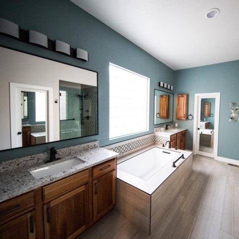 Oczko V-TAC GU10 wpuszczane okrągłe szczelne z szybą IP44 białe VT-981 3 lata gwarancji