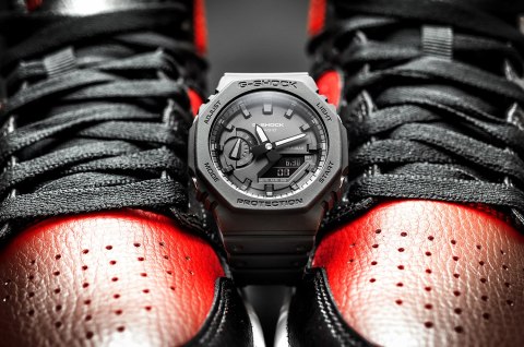 ZEGAREK MĘSKI CASIO G-SHOCK OCTAGON GA-2100-1AER (zd139a)