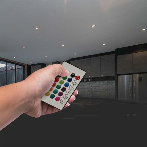 Żarówka LED V-TAC 4,8W GU10 pilot VT-2244-N-1 RGB+3000K 420lm