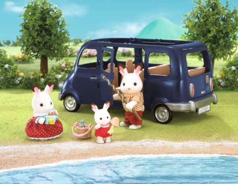 Rodzinny siedmioosobowy minivan