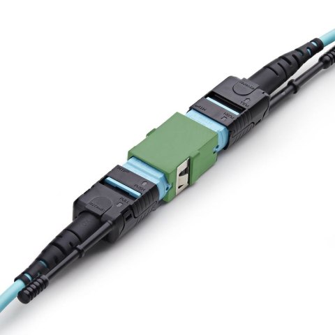 StarTech MPOSMAPCGNCOUPLER adapter światłowodowy MPO/MTP 1 szt. Zielony