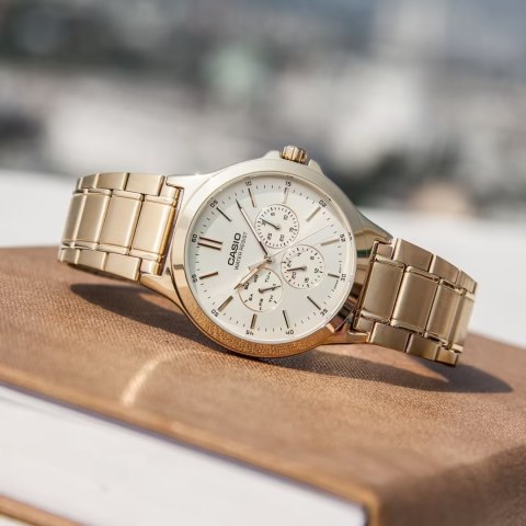 ZEGAREK MĘSKI CASIO MTP-V300G-9AUDF (zd091c) + BOX