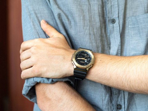 Zegarek Casio G-SHOCK GM-2100G-1A9ER