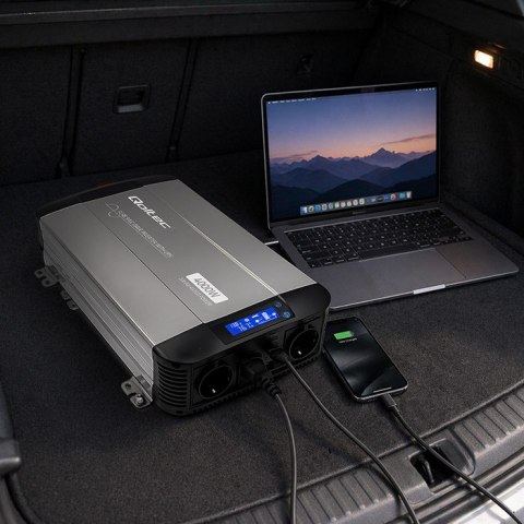 Qoltec Przetwornica napięcia Pure Sine Wave | 12V na 230V | 2000/4000W | UPS BYPASS | LCD | USB | USB-C | Kompatybilna z LiFePO4