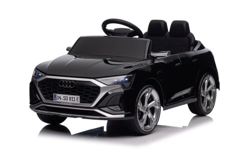 Auto Audi SQ8 czarne na akumulator dla dzieci + pilot 2,4 GHz