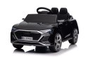 Auto Audi SQ8 czarne na akumulator dla dzieci + pilot 2,4 GHz