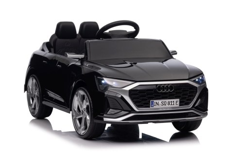 Auto Audi SQ8 czarne na akumulator dla dzieci + pilot 2,4 GHz