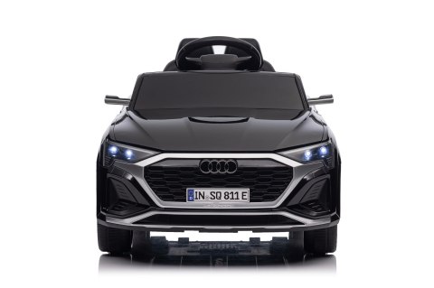 Auto Audi SQ8 czarne na akumulator dla dzieci + pilot 2,4 GHz