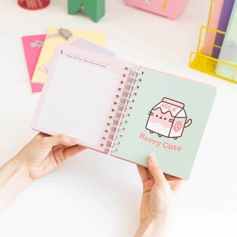 Pusheen - Kalendarz / Planner dzienny z kolekcji Foodie 2026/2027
