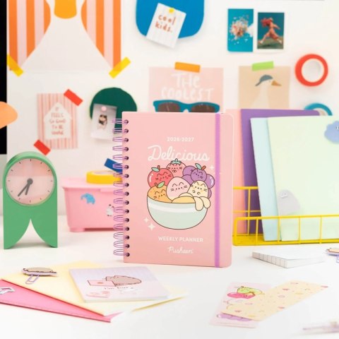 Pusheen - Kalendarz / Planner tygodniowy A5 z kolekcji Fruits 2026/2027