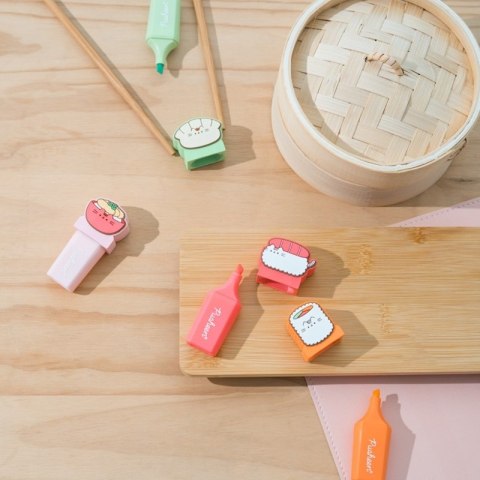 Pusheen - Zestaw zakreślaczy 4 kolory z topperem 3D Sushi Roll