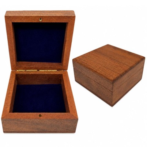 Drewniane Pudełko Prezentowe Szkatułka z wypraską 8x8cm - CLEBBOX