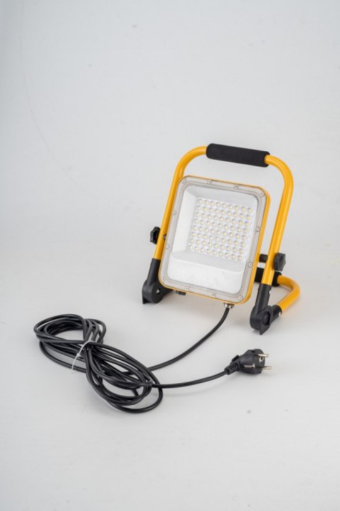 LAMPA przenośna LED Loyal Lighting 5800lm IP65 4K stojak/przewVDE/wtyczka