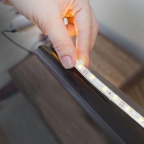 Taśma LED V-TAC 12V SMD3528 300LED IP65 rękaw 4,2W/m VT-3528 IP65 4000K 420lm