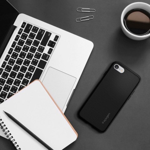 Spigen Liquid Air - Etui do iPhone SE 2022 / SE 2020 / 8 / 7 (Czarny)