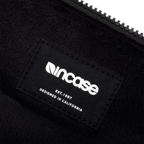 Incase Compact Sleeve in Woolenex - Pokrowiec MacBook Pro 16" (M4/M3/M2/M1/2024-2021) / PC 15,6" (grafitowy)