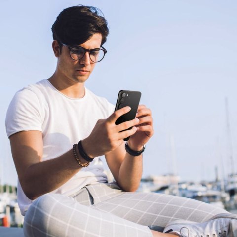 Spigen Optik Pro GLAS.TR EZ Fit Camera Protector 2-Pack - Szkło ochronne na obiektyw 2 szt. do Samsung Galaxy S23 / S23+ (Czarny