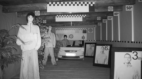 KAMERA IP SZYBKOOBROTOWA DS-2DE7A825IW-AEB(T5) AcuSense - 8.3 Mpx, 4K UHD 5.9 ... 147.5 mm Hikvision