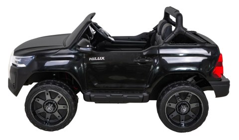 Toyota Hilux na akumulator dla dzieci Czarny Pickup + Napęd 4x4 + Pilot