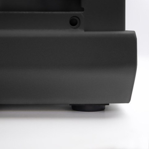 Qoltec Szafa RACK 19" | 12U | 600 x 635 x 450 | Perforowane drzwi | Wisząca | Stalowa obudowa | Zamek | Czarna