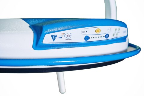 FAMED IGNIS 160F Lampa operacyjna statywowa, natężenie 160 000 lx