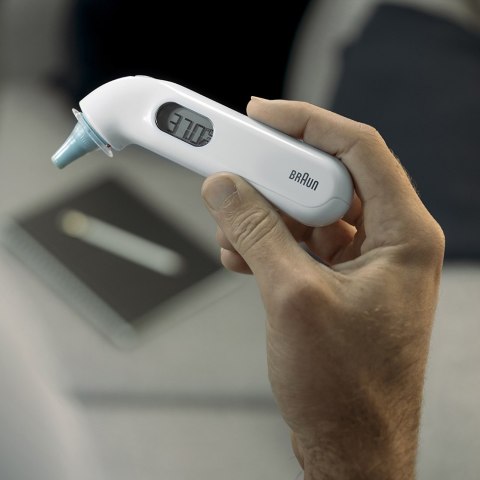 BRAUN IRT3030 THERMOSCAN® 3 Termometr elektroniczny do ucha dla dzieci i noworodków