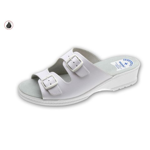 MEDIBUT ROZM. 37 Sandały damskie, skórzane z koturnem, wzór 05