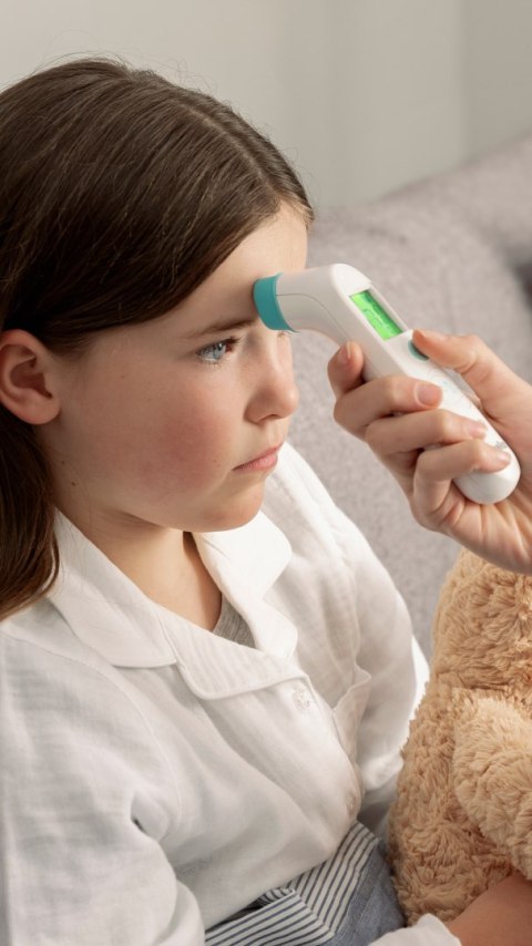 BRAUN BST200EE Termometr elektroniczny czoła, TempleSwipe, LCD