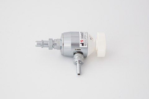 Dozownik-Regulator R-100 DIN + króćcem MED