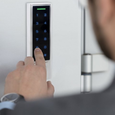 Qoltec Zamek szyfrowy dotykowy Proteus z czytnikiem linii papilarnych | RFID| kod | karta | brelok | dzwonek | IP68 | EM