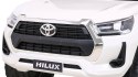 Toyota Hilux na akumulator dla dzieci Biały Pickup + Napęd 4x4 + Pilot + 2 bagażniki