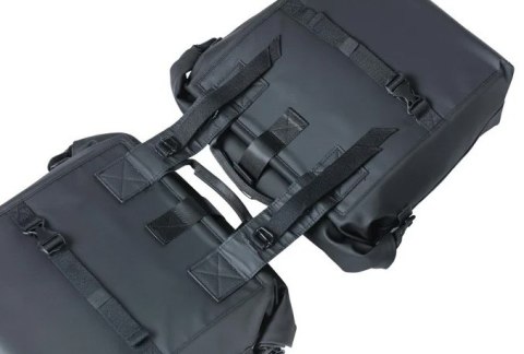 Sakwa podwójna BASIL SOHO DOUBLE PANNIER BAG NORDLICHT Universal Bridge System 41L, 100% wodoodporna night black oświetlenie Nor