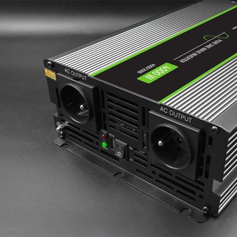 Qoltec Przetwornica napięcia Monolith | 2000W | 4000W | 24V na 230V | Czysty Sinus