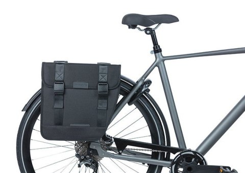 Sakwa podwójna BASIL TOUR DOUBLE PANNIER BAG 28L, Universal Bridge System, wodoodporna black (WYPRZEDAŻ -50%)